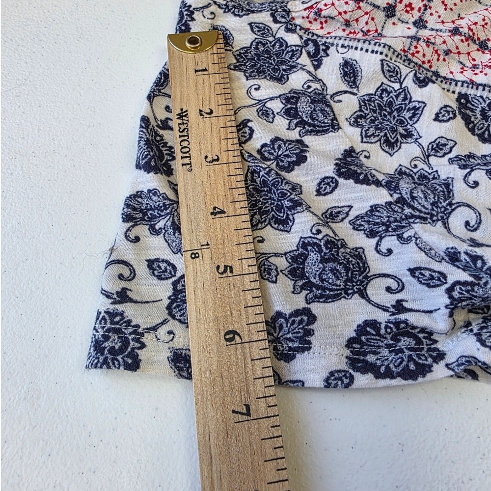Lucky Brand Womens Mixed Floral Boho Print Split V-Neck Top Navy Red Size M‎ - Picture 10 of 10